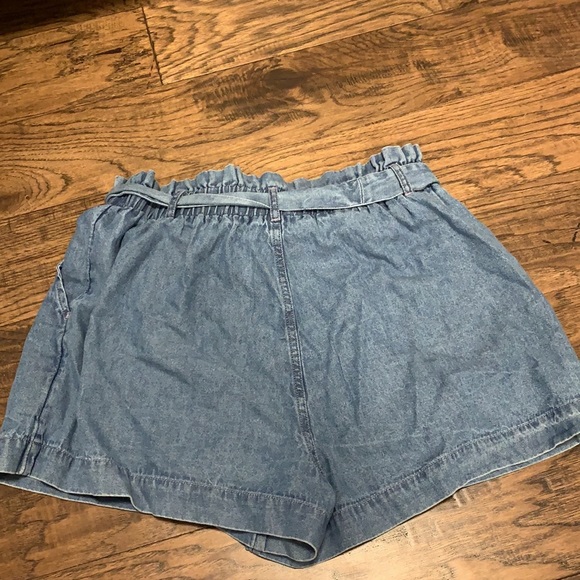 Denim Paper Bag Shorts - Picture 2 of 2